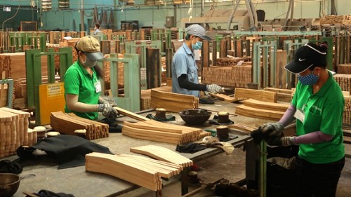 Xuất khẩu gỗ và sản phẩm gỗ 4 tháng giảm 30,2%