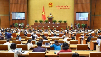 Thông qua Nghị quyết về Chương trình giám sát của Quốc hội năm 2024