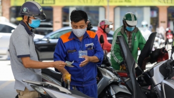 Giá xăng dầu có thể tăng tiếp khoảng 100 - 200 đồng/lít