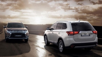 Mitsubishi Outlander thế hệ mới lộ diện tại Việt Nam, đại tu thiết kế ngoại thất