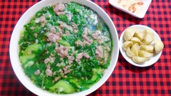 Loại rau mọc đầy vào mùa hè, mang lại nhiều lợi ích cho sức khỏe nhưng mọi người lại ít dùng