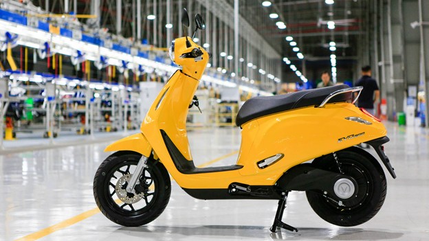 VinFast Evo200 - xe máy điện với diện mạo ưa nhìn, trang bị "thách thức" loạt xe xăng