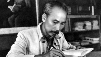 Giáo sư Hoàng Chí Bảo: Quan điểm “Phò chính trừ tà” mà Bác Hồ đề ra là tuyên ngôn về sứ mệnh của người làm báo