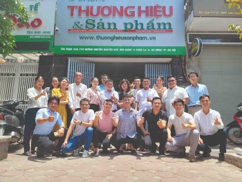 Nghề báo trong chúng tôi là “ngọn lửa”