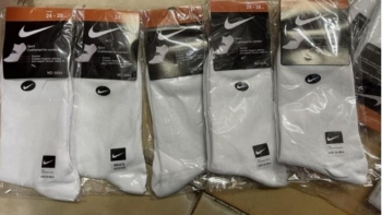 Gia Lai: Tiêu hủy 450 đôi tất giả mạo nhãn hiệu NIKE