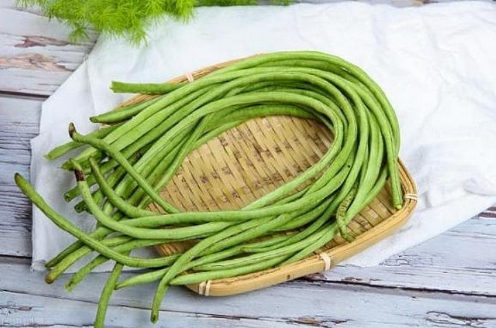 Loại rau đang vào mùa nhưng vẫn dễ "ngậm cả kho hóa chất", chuyên gia bày cách rửa và nấu này ai cũng nên biết