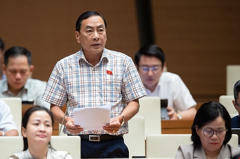 Đại biểu Phạm Văn Hòa – Đoàn ĐBQH tỉnh Đồng Tháp