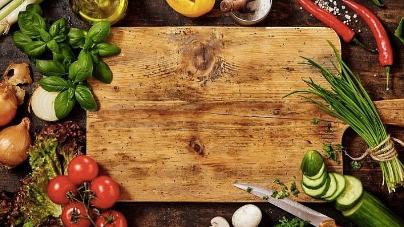 Thay thớt định kỳ