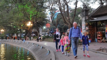 Khách du lịch đến Thủ đô Hà Nội tăng mạnh