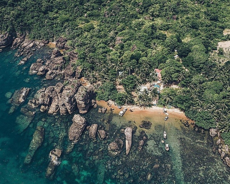 Hòn Mây Rút là một hòn đảo xinh đẹp ở Phú Quốc