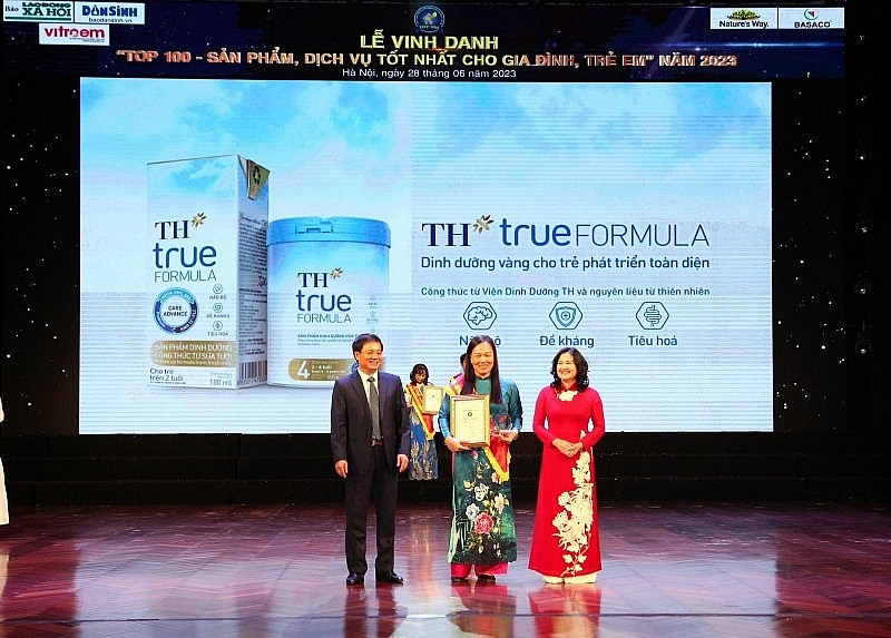 Vinh danh các sản phẩm, dịch vụ tốt nhất cho gia đình và trẻ em Vinh danh các sản phẩm, dịch vụ tốt nhất cho gia đình và trẻ em