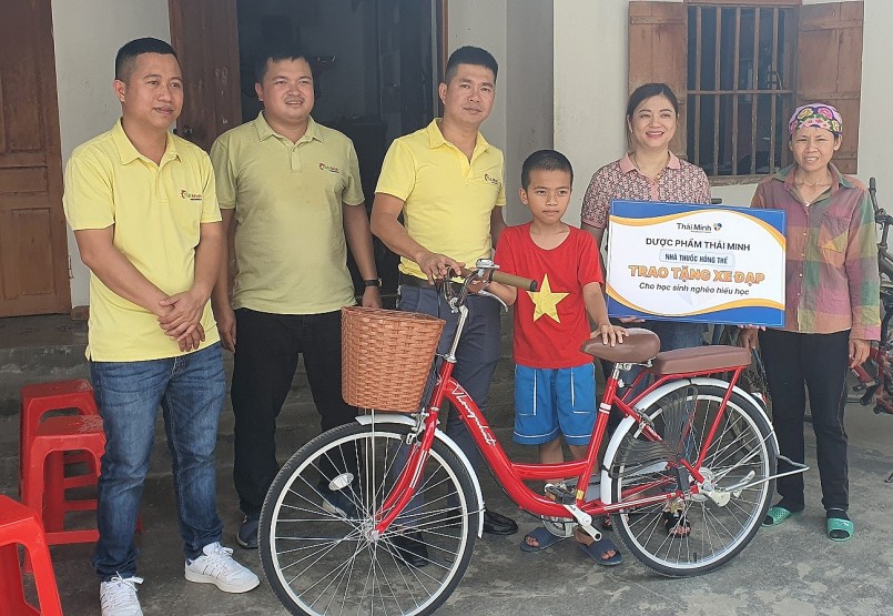 Dược phẩm Thái Minh triển khai chiến dịch Tiếp sức em đến trường