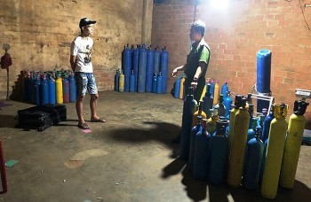 Bình Định: Phát hiện hơn 180 bình chứa đầy khí N20, cung cấp cho các quán bar