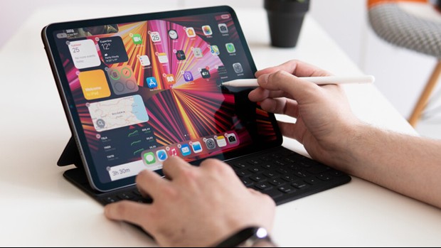 Lộ diện máy tính bảng iPad Pro 11 inch 2021 M1 có khả năng lưu trữ không giới hạn