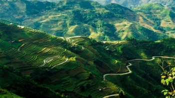 Top 5 địa điểm hấp dẫn không thể bỏ lỡ trong chuyến du lịch tháng 7