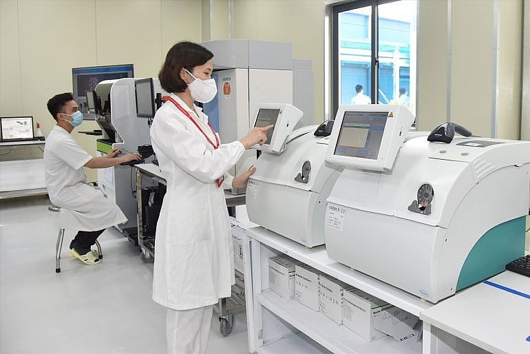 Bộ Y tế đã ban hành Thông tư số 14/2023/TT-BYT Quy định trình tự, thủ tục xây dựng giá gói thầu mua sắm hàng hóa và cung cấp dịch vụ thuộc lĩnh vực trang thiết bị y tế tại các cơ sở y tế công lập. Bộ Y tế đã ban hành Thông tư số 14/2023/TT-BYT Quy định trình tự, thủ tục xây dựng giá gói thầu mua sắm hàng hóa và cung cấp dịch vụ thuộc lĩnh vực trang thiết bị y tế tại các cơ sở y tế công lập.