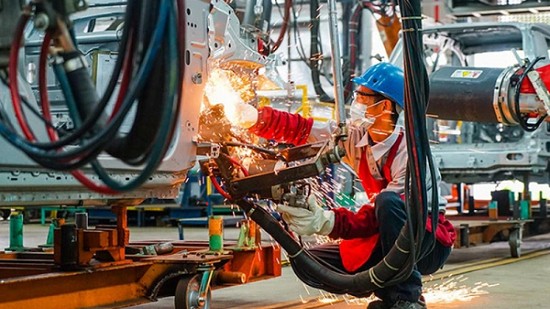 Tăng trưởng GDP thấp hơn kịch bản đề ra, sức ép 6 tháng cuối năm là rất lớn