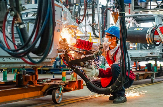 Tăng trưởng GDP thấp hơn kịch bản đề ra, sức ép 6 tháng cuối năm là rất lớn