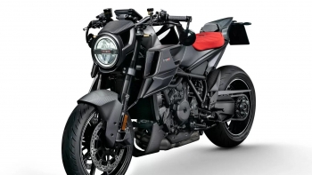 Mẫu xe phân phối lớn KTM Brabus 1300 R được nâng cấp với 180 mã lực
