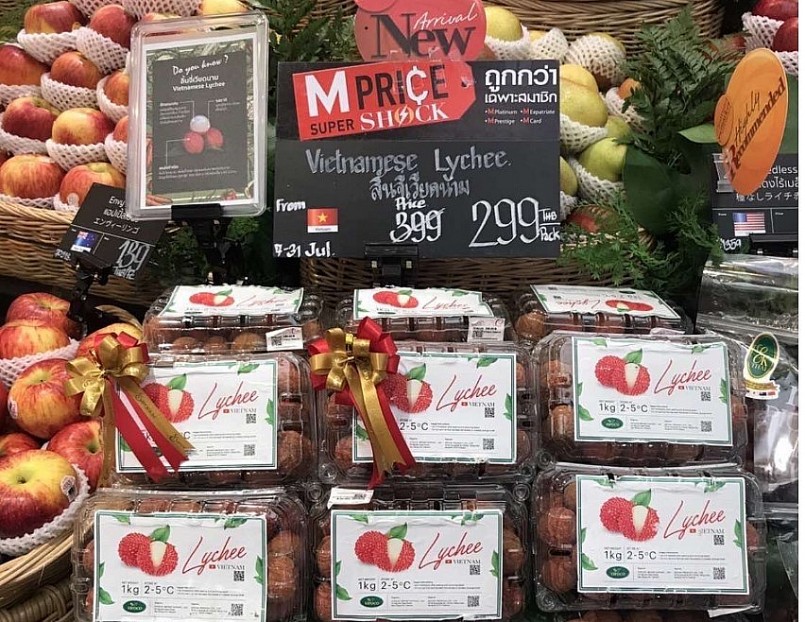 Vải Thiều Bắc Giang phủ kín Trung tâm thương mại ở Thái Lan, giá 200.000 đồng/kg