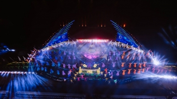 Thu Minh, Văn Mai Hương biểu diễn tại chung kết DIFF 2023