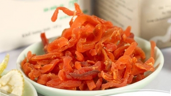 Loại quả xưa trồng làm cảnh, nay lấy vỏ làm ra thứ mứt dẻo thơm, nhìn thôi cũng thèm