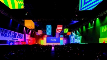 Nhận diện thương hiệu mới của Vinamilk “phủ xanh” mạng xã hội