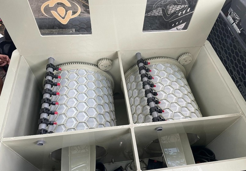 Thiết bị lọc cơ học của hệ thống nuôi lươn không bùn tuần hoàn. Ảnh: NVCC