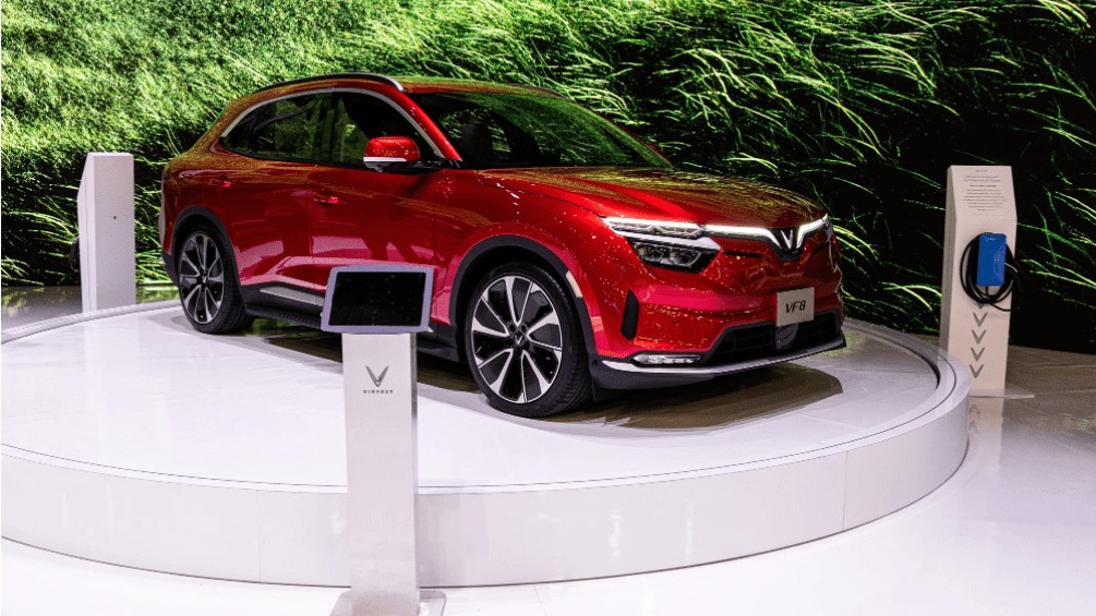 Cập nhật bảng giá xe ô tô điện Vinfast VF 8 giữa tháng 7/2023