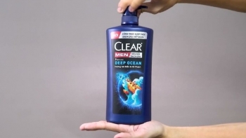 Dầu gội CLEAR MEN Perfume giúp đánh bay gàu, được nhiều thượng đế săn đón