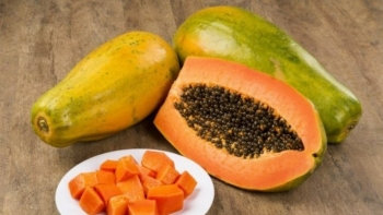 Lợi ích bất ngờ của hạt đu đủ nhưng khi ăn cần lưu ý tác dụng phụ đáng sợ này