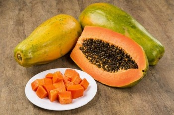 Lợi ích bất ngờ của hạt đu đủ nhưng khi ăn cần lưu ý tác dụng phụ đáng sợ này