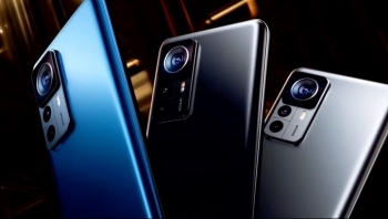 Chiếc flagship "khủng" giảm giá cực sâu: "Quái vật" thông số, Snapdragon 8+ Gen 1, camera 200MP