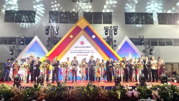 Hội chợ Thương mại Việt - Lào 2023: Tăng cường sự hợp tác giữa doanh nghiệp hai nước