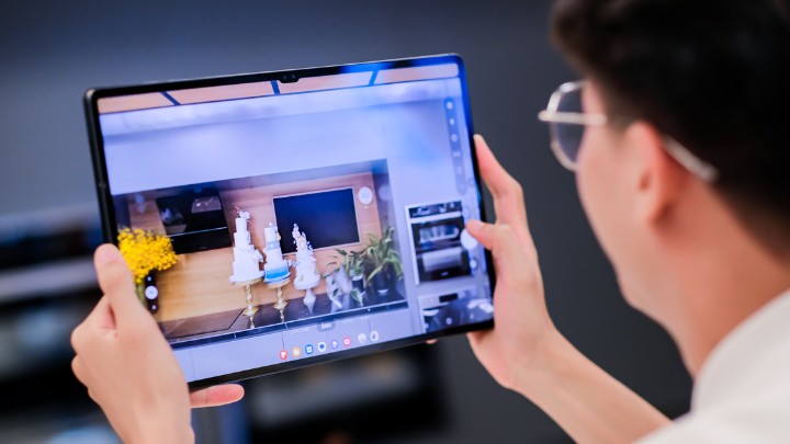 Galaxy Tab S9 Ultra: Chống nước IP68, Snapdragon 8 Gen 2 For Galaxy, bút S Pen mới