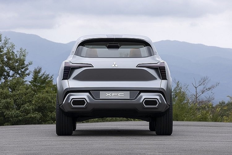 Mitsubishi chính thức ra mắt mẫu SUV cỡ nhỏ