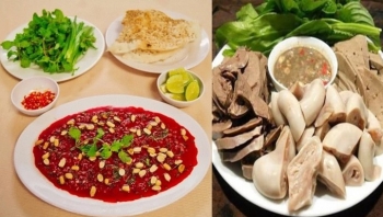 Đột ngột bị điếc sau 2 ngày ăn lòng lợn tiết canh