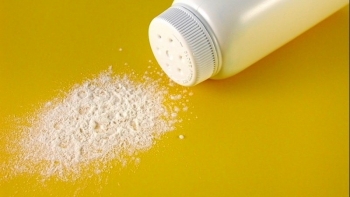 Phấn rôm trẻ em “cứu cánh” những trường hợp “ét ô ét”