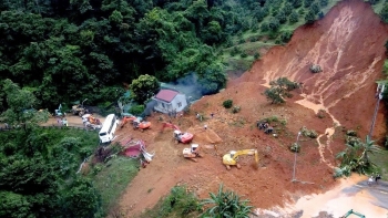 Thứ trưởng Bộ TN&MT lý giải nguyên nhân sạt lở đất, đá ở Tây Nguyên