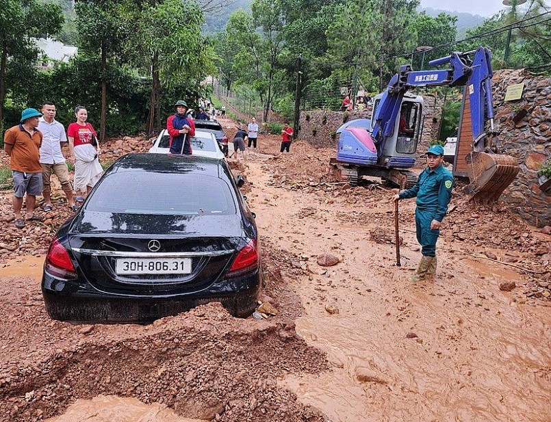 xã Minh Phú (huyện Sóc Sơn, Hà Nội).