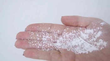 Loại mỹ phẩm có ích với người sử dụng nhưng tại sao không nên lạm dụng?