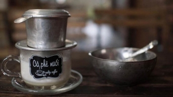 Cà phê muối thành hot trend, chuyên gia cảnh báo điều này