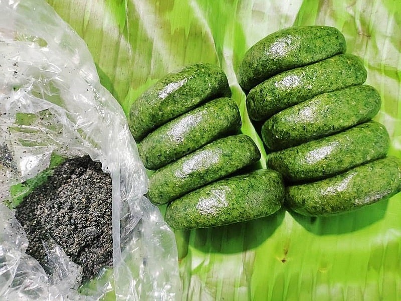 Ngải Cứu - Vị Thuốc Quý Trên Bàn Ăn Hằng Ngày Ngải Cứu - Vị Thuốc Quý Trên Bàn Ăn Hằng Ngày