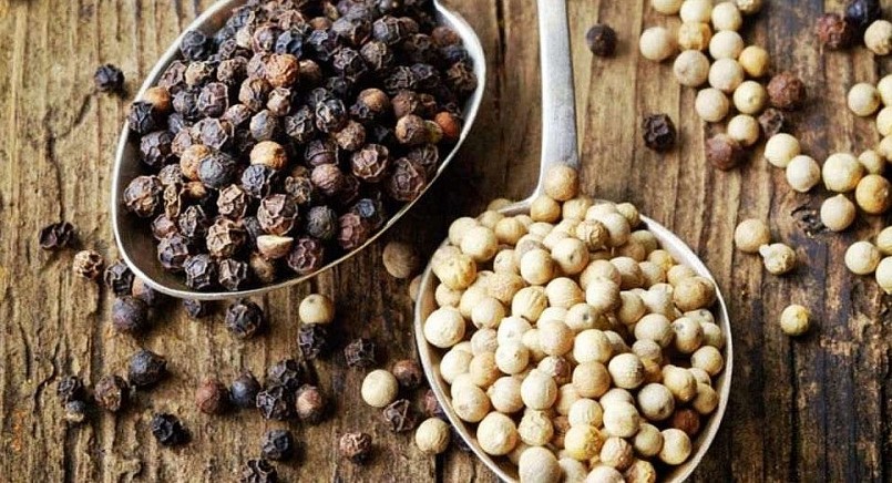 Giá nông sản hôm nay (13/8), giá tiêu tuần quan biến động mạnh, cuối tuần giá giảm.