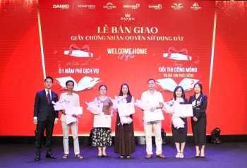 Danko Group bàn giao Giấy chứng nhận quyền sử dụng đất cho cư dân