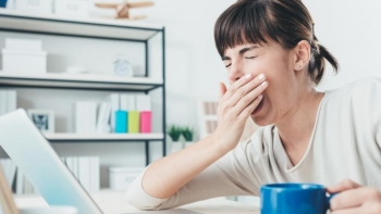 Sử dụng mẹo này thức khuya làm việc không lo kiệt sức