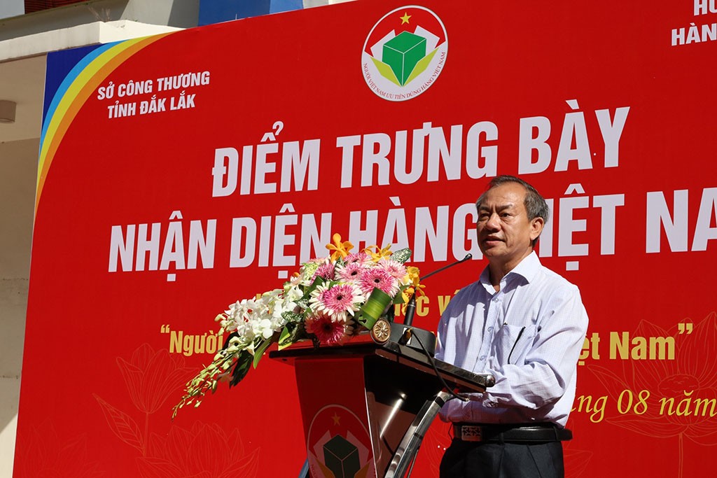 Đại diện Sở Công thương Đắk Lắk phát biểu tại buổi lễ