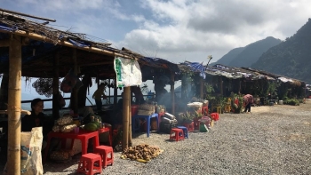 Rời phố thị về săn mây ở thung lũng Lũng Vân Hoà Bình