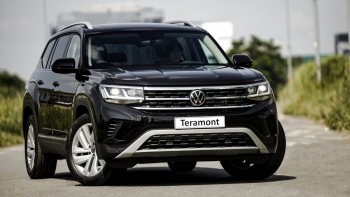 Loạt xe gầm cao nhập khẩu và lắp ráp tại Việt Nam giảm giá mạnh trong tháng 8