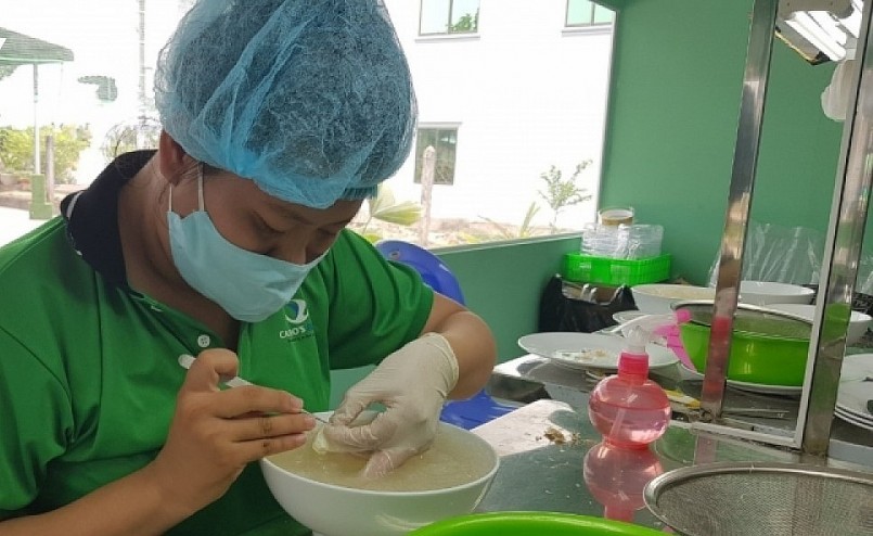 Cần Giờ có diện tích rừng tự nhiên và biển nên khí hậu trong lành thuận lợi phát triển nuôi yến và tạo ra sản phẩm chất lượng.